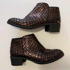 Ethem Ankle Boots